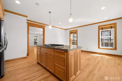 2575 NE Park Drive, Issaquah, WA 98029 - Photo 11