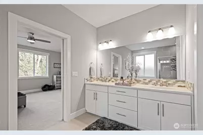 8831 27th St W, Edgewood, WA 98371 - Photo 17
