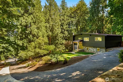 19035 SE 56th Street, Issaquah, WA 98027 - Photo 3