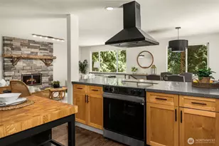 19035 SE 56th St, Issaquah, WA 98027 - Photo 17
