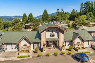 19035 SE 56th St, Issaquah, WA 98027 - Photo 37
