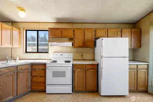 20705 9th Ave E, Spanaway, WA 98387 - Photo 5
