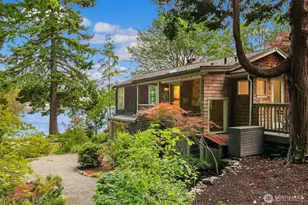 8430 SW Quartermaster Dr, Vashon, WA 98070 - Photo 3