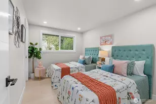 7407 25th Ave NE, Seattle, WA 98115 - Photo 15