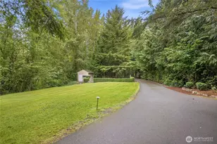 22005 SE 28th St, Sammamish, WA 98075 - Photo 37