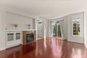 13914 N Pointe Circle, Mill Creek, WA 98012 - Photo 3