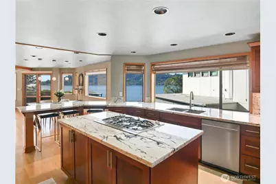 3310 Lake Washington Boulevard N, Renton, WA 98056 - Photo 9