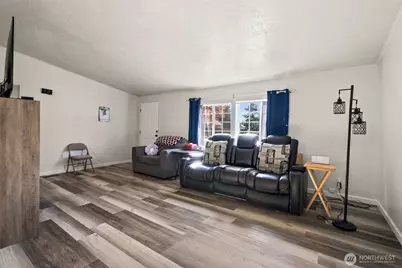 12109 241st Avenue Ct E, Buckley, WA 98321 - Photo 5
