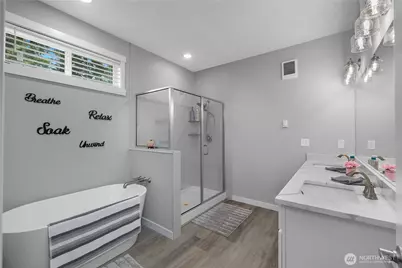 701 Myers Street SE, Rainier, WA 98576 - Photo 17