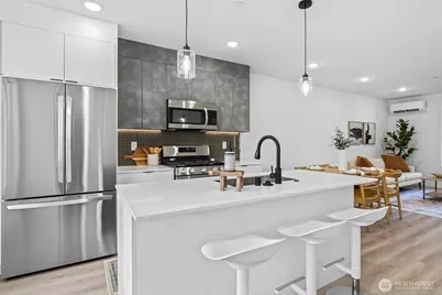12512 35th Avenue NE #B, Seattle, WA 98125 - Photo 17