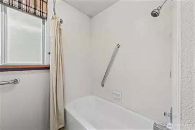 14610 SE 198th Street, Renton, WA 98058 - Photo 17