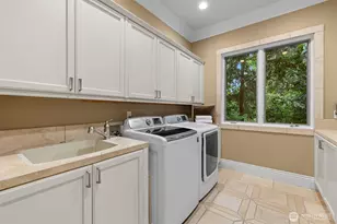 6434 E Mercer Way, Mercer Island, WA 98040 - Photo 17