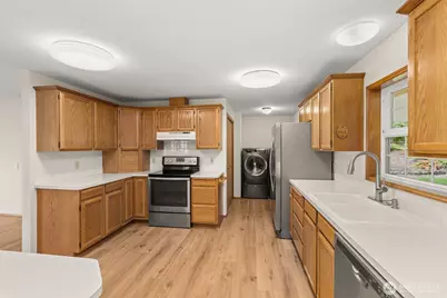 104 William Faulkner Drive, Centralia, WA 98531 - Photo 9
