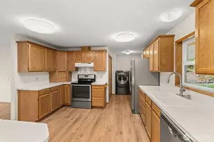104 William Faulkner Dr, Centralia, WA 98531 - Photo 9