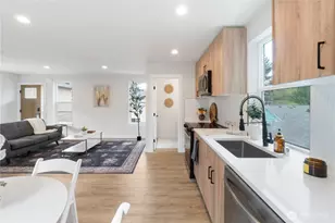 12531 25th Ave NE, Seattle, WA 98125 - Photo 9