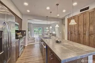15720 Manor Way, Lynnwood, WA 98087 - Photo 5