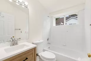 12715 35th Ave NE, Seattle, WA 98125 - Photo 21