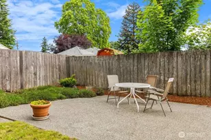 1708 Monterey Ct NE, Renton, WA 98056 - Photo 23