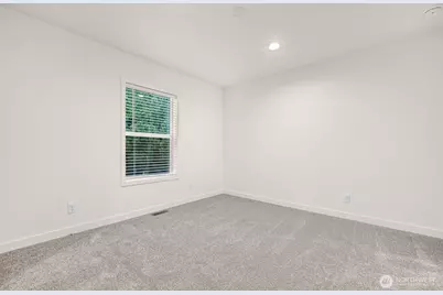 1120 S 25th Street #25, Mount Vernon, WA 98274 - Photo 11