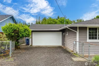 1030 118th Place SE, Everett, WA 98208 - Photo 3