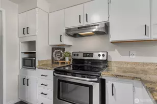 1030 118th Pl SE, Everett, WA 98208 - Photo 13