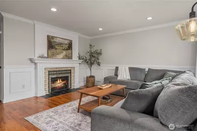 1030 118th Place SE, Everett, WA 98208 - Photo 5