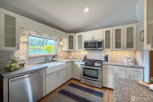 16857 Palatine Ave N, Shoreline, WA 98133 - Photo 11