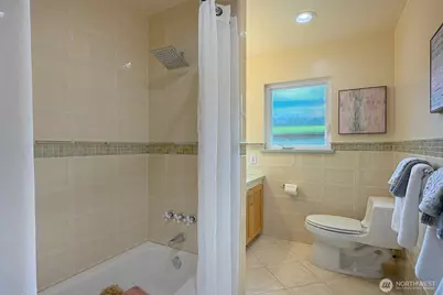 16857 Palatine Avenue N, Shoreline, WA 98133 - Photo 27