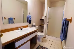 1088 Colchester Dr, Port Orchard, WA 98366 - Photo 11