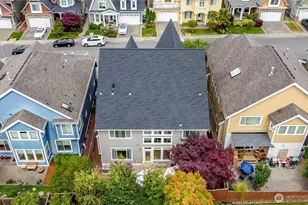 1829 SE 8th Pl, Renton, WA 98057 - Photo 3