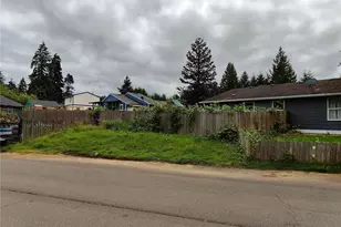 203 St Helens Way, Winlock, WA 98596 - Photo 7
