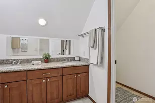 511 Van De Vanter Ave, Kent, WA 98030 - Photo 17