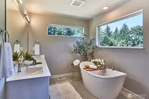 14215 179th Street E, Puyallup, WA 98374 - Photo 15