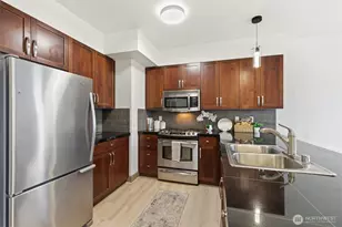 1880 25th Ave NE, Issaquah, WA 98029 - Photo 15