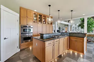 6402 Fairway Pl SE, Snoqualmie, WA 98065 - Photo 15