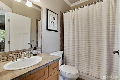 6402 Fairway Place SE, Snoqualmie, WA 98065 - Photo 7
