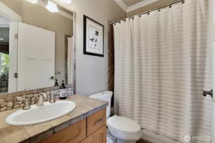 6402 Fairway Pl SE, Snoqualmie, WA 98065 - Photo 7