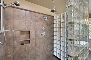 6402 Fairway Pl SE, Snoqualmie, WA 98065 - Photo 29