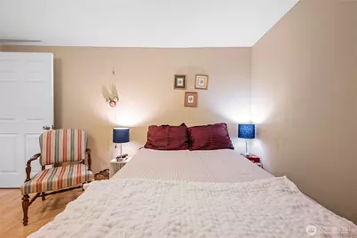 1611 Ocean Beach Boulevard S #4, Long Beach, WA 98631 - Photo 9