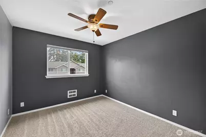 1670 SW Mulberry Drive #B302, Oak Harbor, WA 98277 - Photo 19