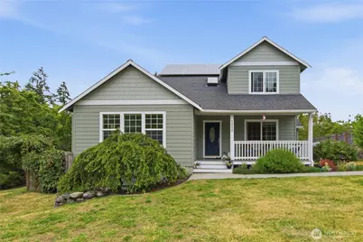 2484 Soundview Drive NE, Bainbridge Island, WA 98110 - Photo 1
