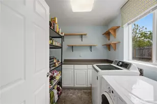 2484 Soundview Dr NE, Bainbridge Island, WA 98110 - Photo 31