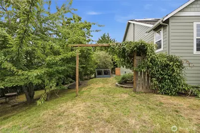 2484 Soundview Drive NE, Bainbridge Island, WA 98110 - Photo 33