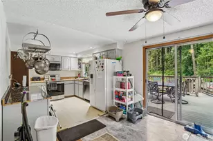 11122 27th Dr SE, Everett, WA 98208 - Photo 7