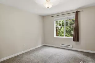 5510 S 234th Pl, Kent, WA 98032 - Photo 13