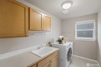 8318 131st Street Ct E, Puyallup, WA 98373 - Photo 33