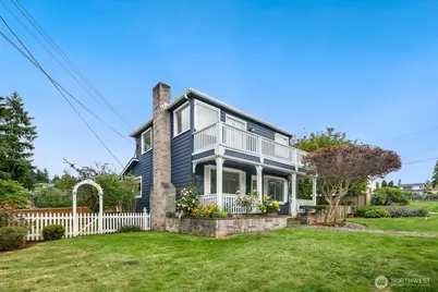 919 6th Avenue S, Edmonds, WA 98020 - Photo 1