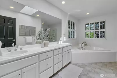 5607 94th Place SW, Mukilteo, WA 98275 - Photo 27
