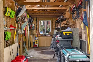 21313 NE 10th Pl, Sammamish, WA 98074 - Photo 29