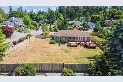 745 Erik Way, Camano Island, WA 98282 - Photo 3